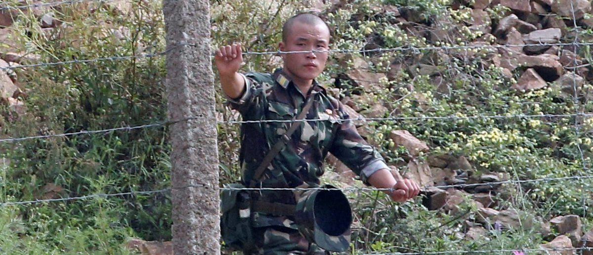 North Korean soldier border