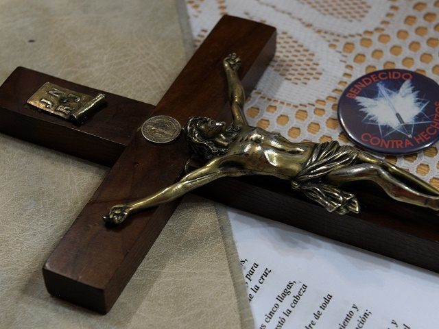 cross crucifix