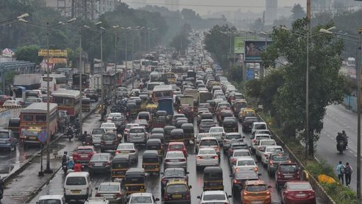Heavy traffic on Mumbai’s Western Express Highway because of rain