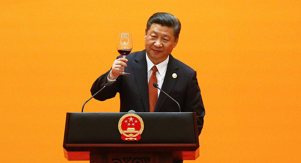China Zi Jinping toasting