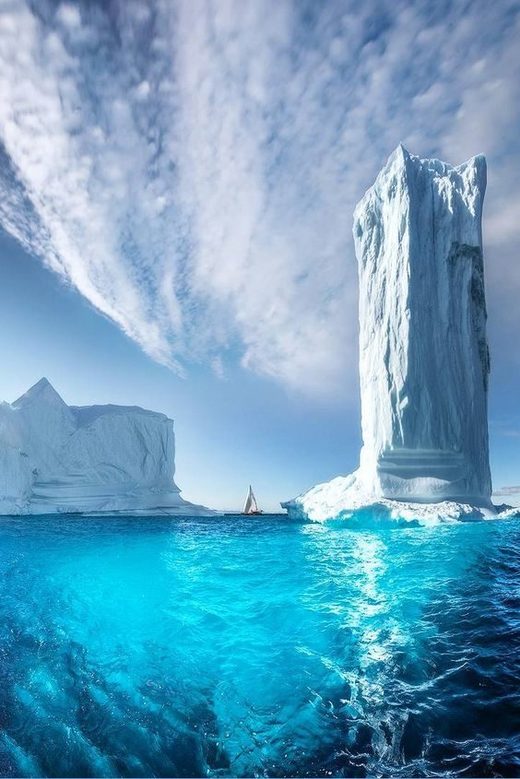 Click to enlarge Longyearbyen, Spitsbergen (Svalbard, Norway)