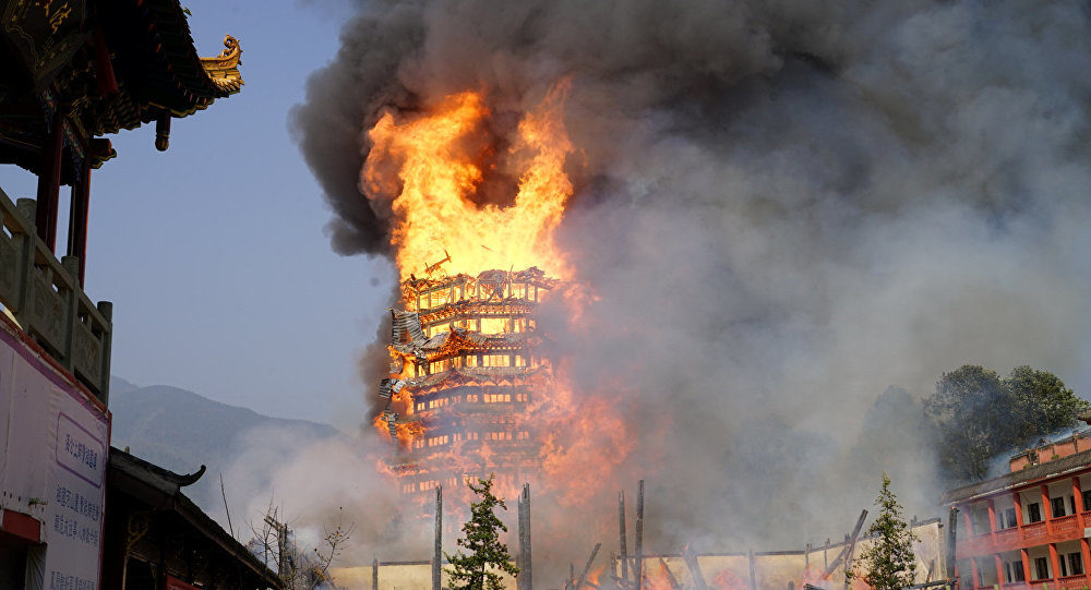 Wooden temple blaze China