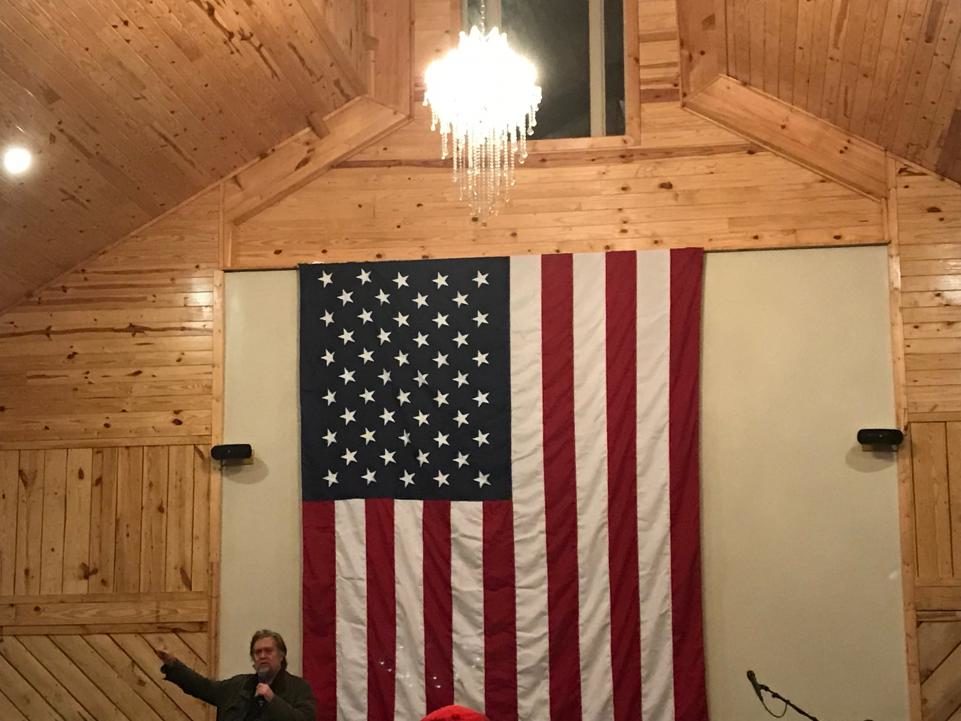 Click to enlarge Steve Bannon Alabama roy Moore