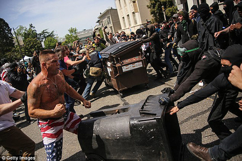 Antifa- clashes
