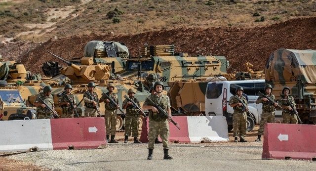 Click to enlarge soldiers military checkpoint Syria