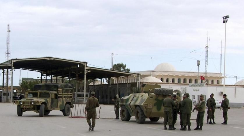 Click to enlarge Tunisian soldiers