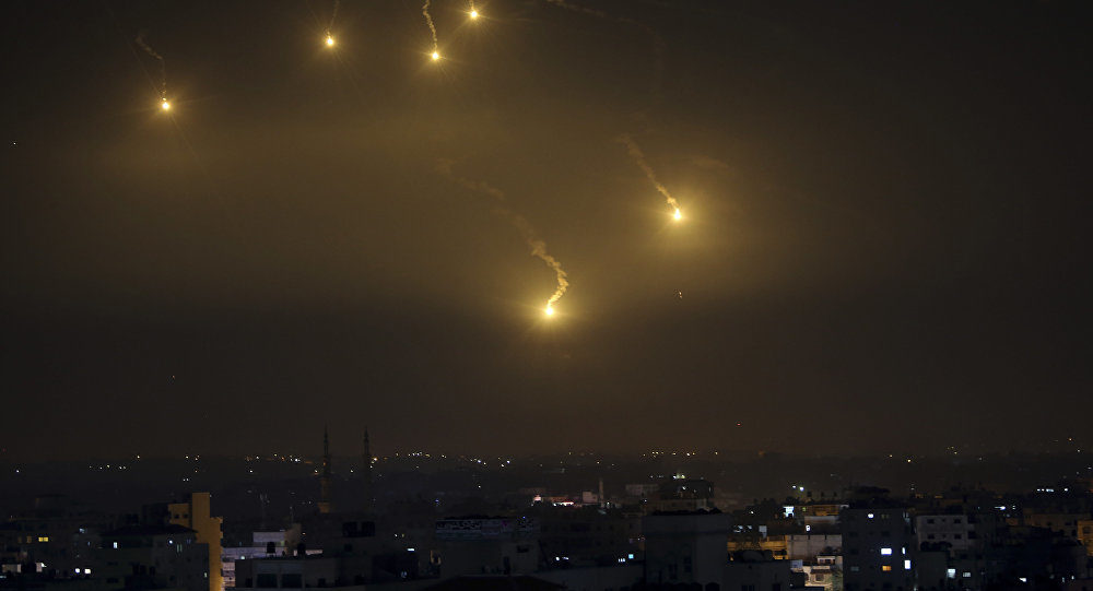 Click to enlarge Rockets exploding over Israel