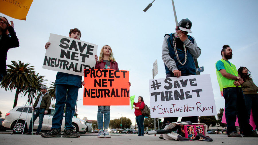 Supporters of Net Neutrality protest the FCC