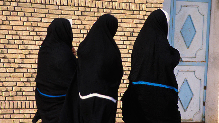 Click to enlarge muslim women