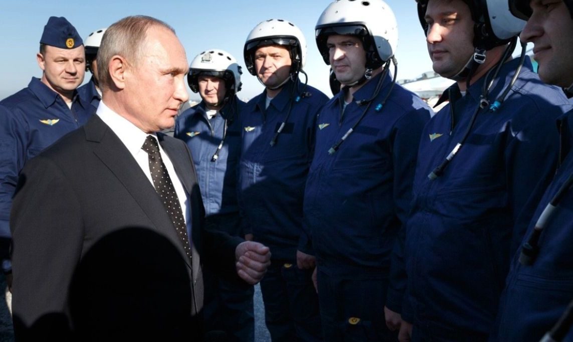 Putin servicemen
