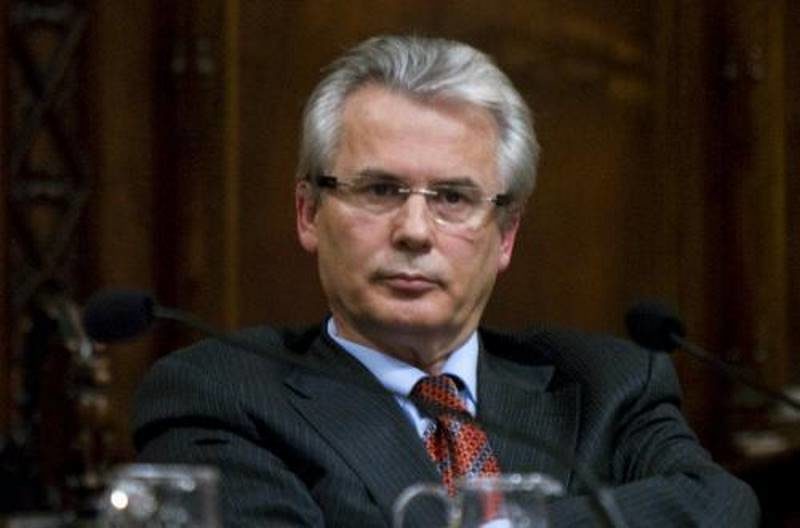 Baltasar Garzón Assange lawyer