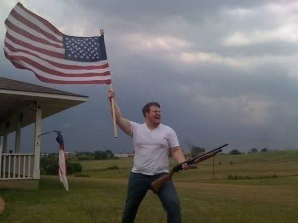 Patriot America Shotgun flag waving