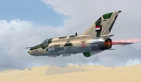 Fighter jet