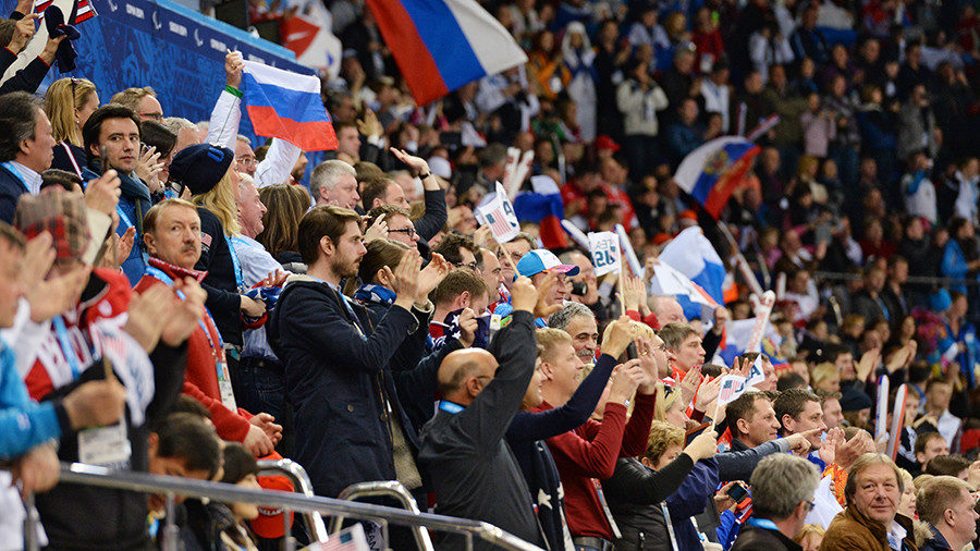 Click to enlarge Russian Olympic fans