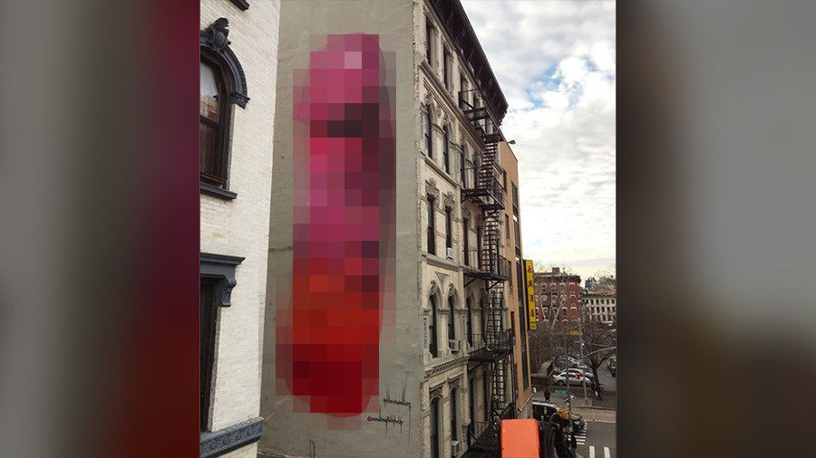 Click to enlarge giant penis grafitti