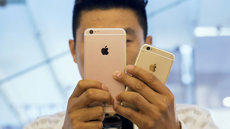 Click to enlarge Apple phone