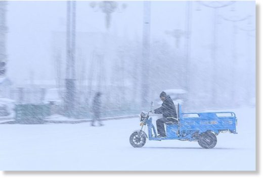 Heavy snow in Beitun, in China's Xinjiang autonomous region, on Wednesday.