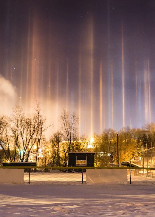 light pillars new hampshire Dec 2017