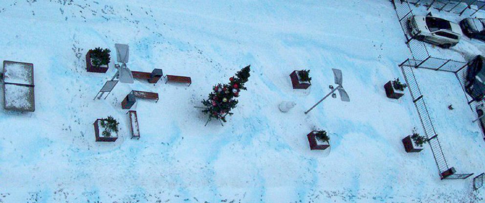 Click to enlarge Blue-tinged snow was reported in St. Petersburg, Russia, Dec. 27, 2017.