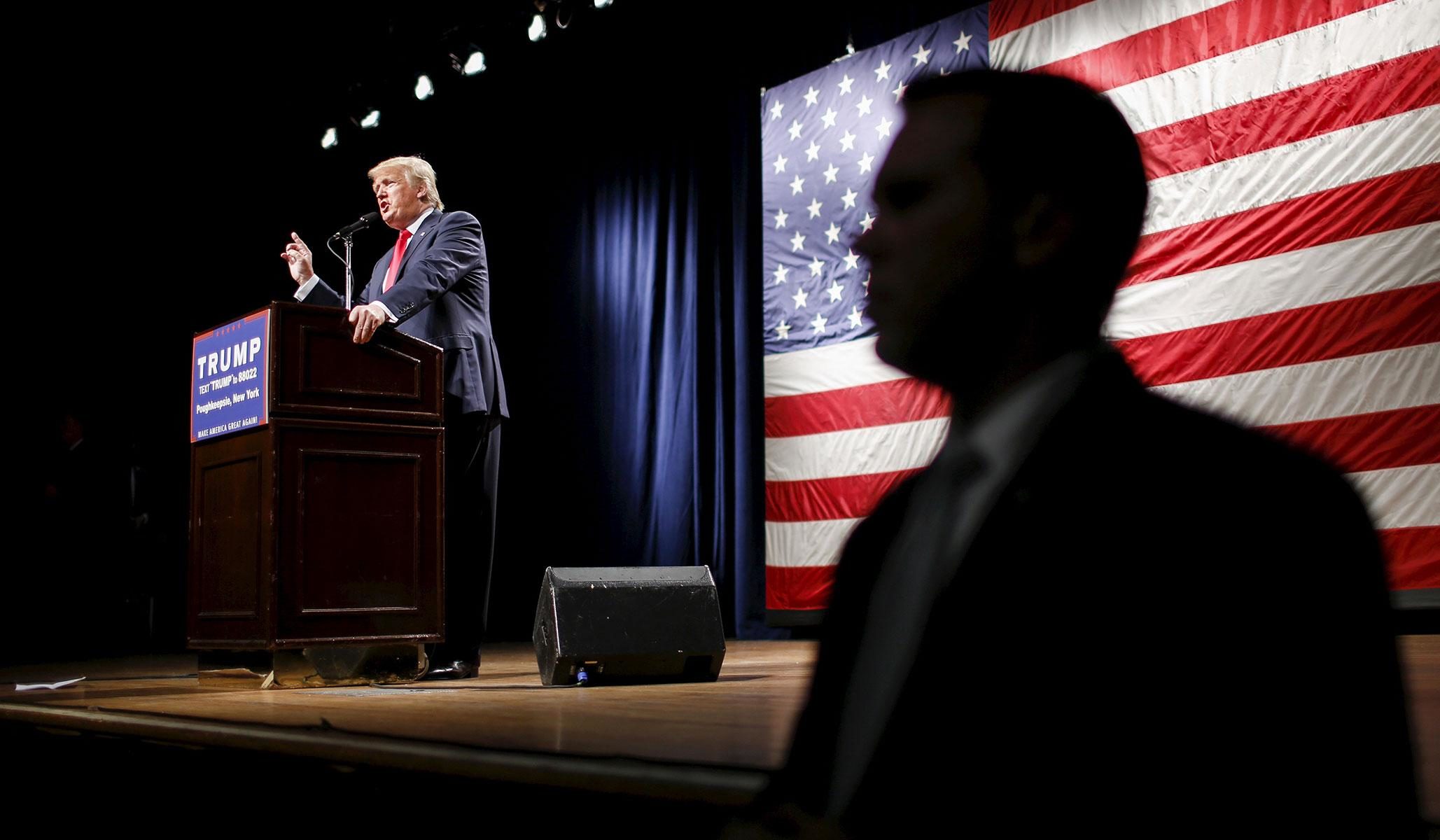 Click to enlarge Trump speaking 2016