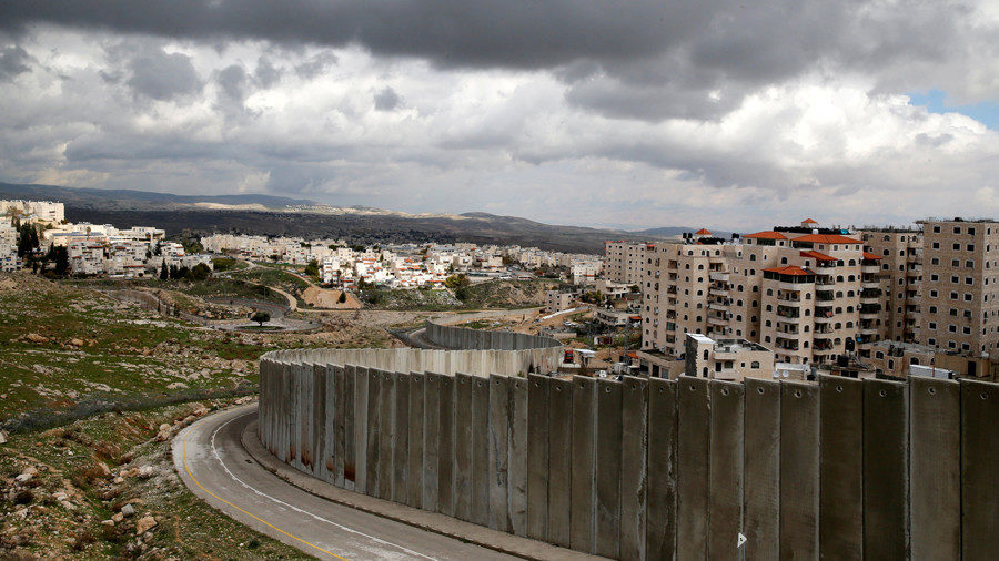 isarael apartheid wall Jerusalem