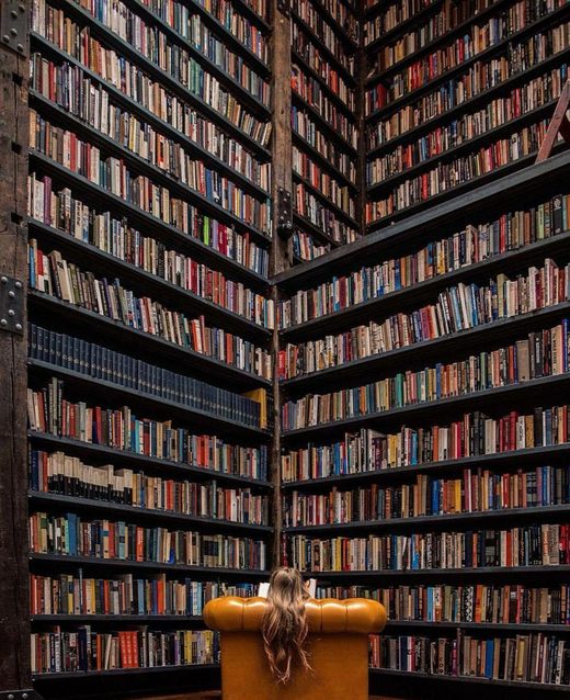 Click to enlarge Bookshelves