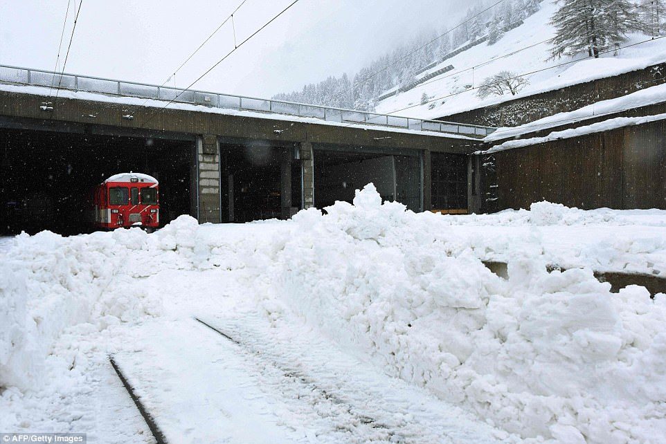 Click to enlarge The snow has blocked all roads and the train leading to the resort in the southern Swiss canton of Valais, which was also hit by some power outages