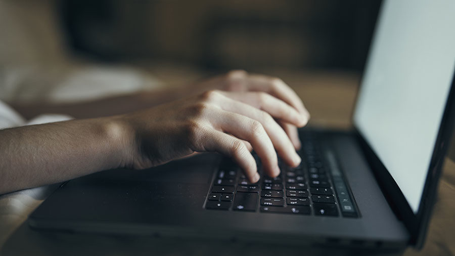Click to enlarge Laptop
