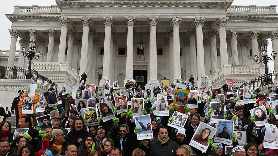 protesting dreamers
