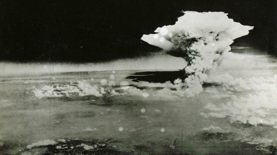 mushroom cloud