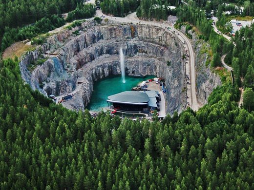 Click to enlarge Dalhalla amphitheater