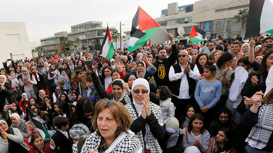 Click to enlarge protesters palestine Trump Jerusalem