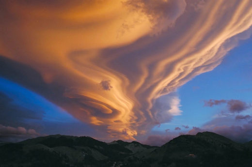 Click to enlarge Tarurua Range, New Zealand