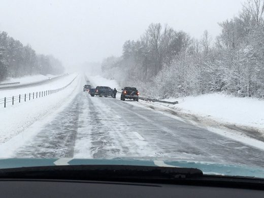 500 collisions occur amid disruptive snowstorm in North Carolina