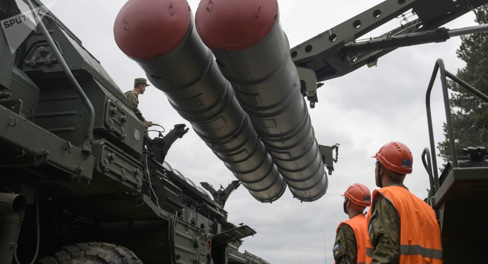 Recharging S-400 Triumf