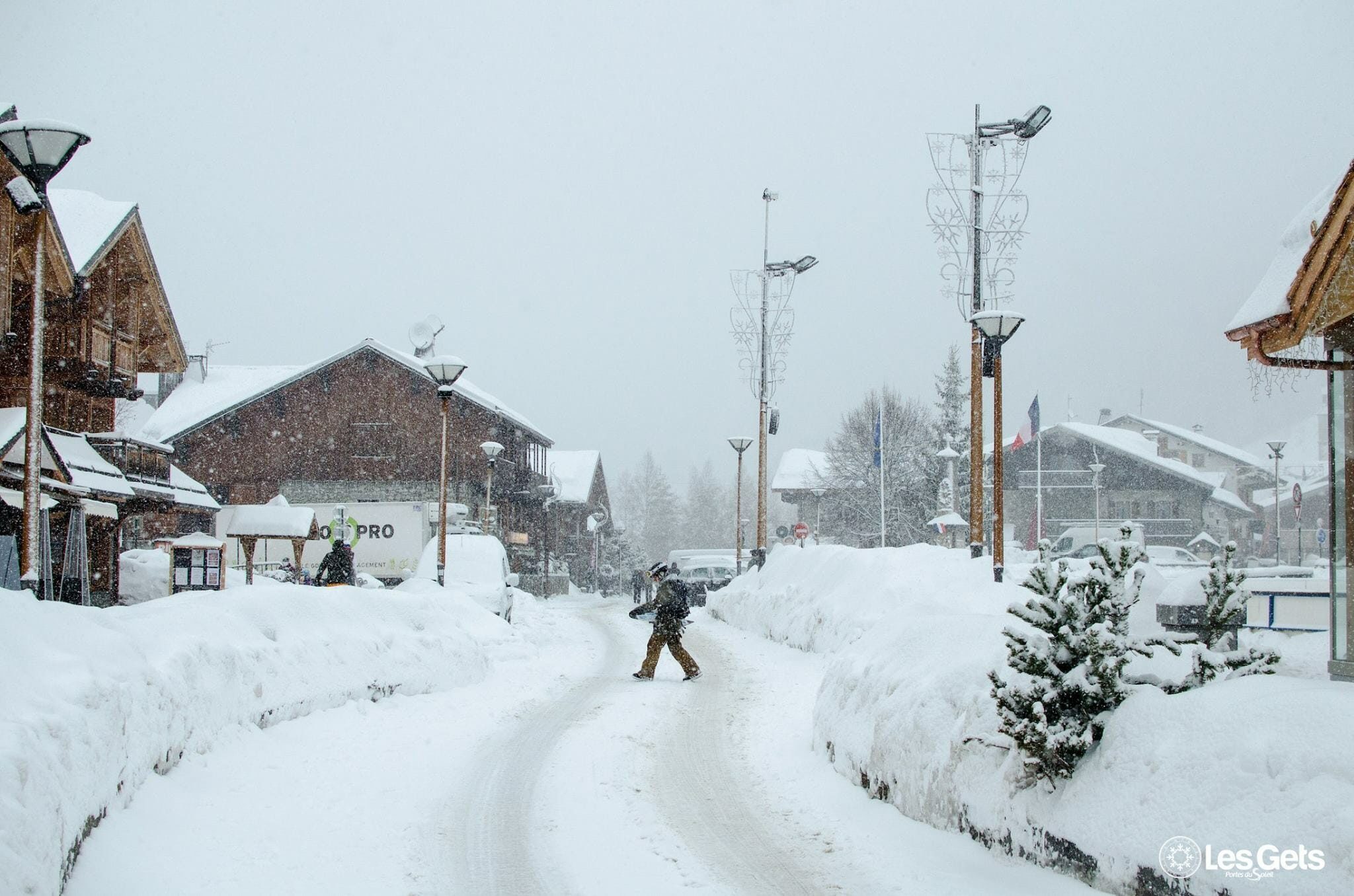 Click to enlarge snow