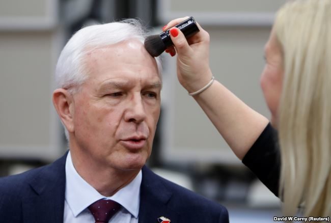 Click to enlarge Czech presidential candidate Jiri Drahos