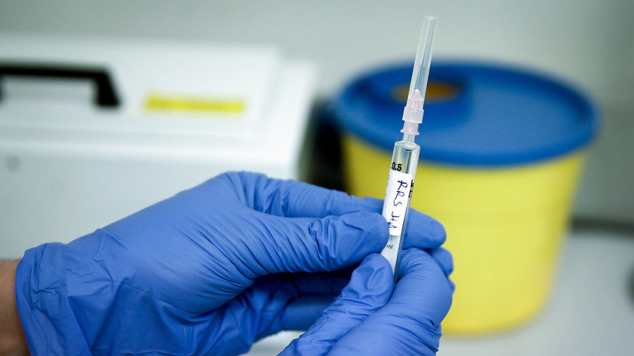 nurse syringe