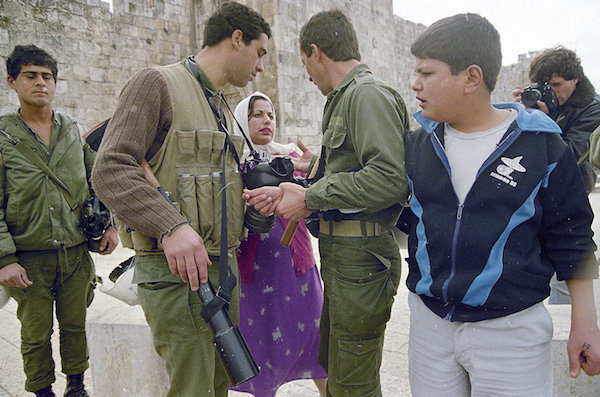 Palestinian woman pleads