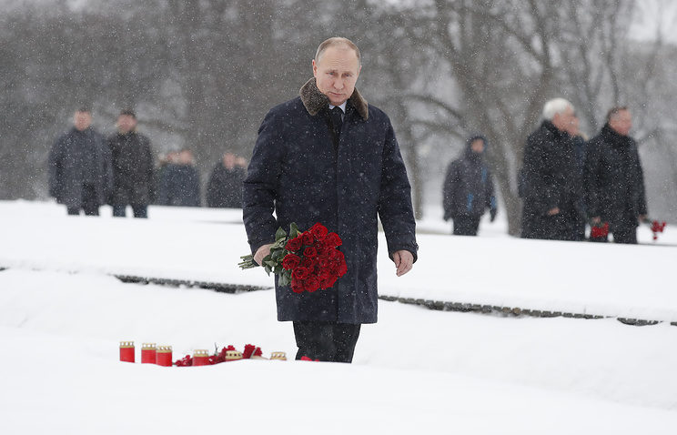 Putin Leningrad memorial WW2