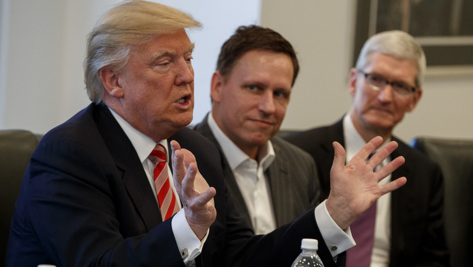 Click to enlarge Trump, Peter Thiel, Apple CEO Tim Cook