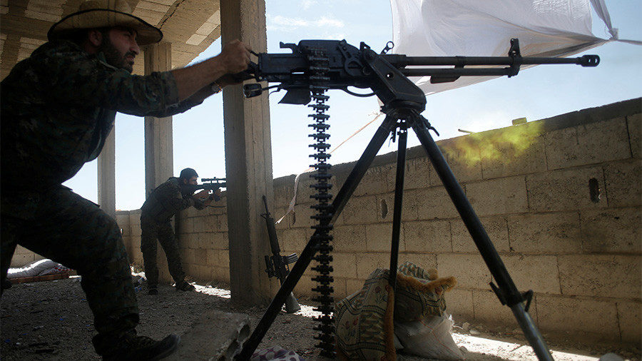 Click to enlarge Kurdish fighter