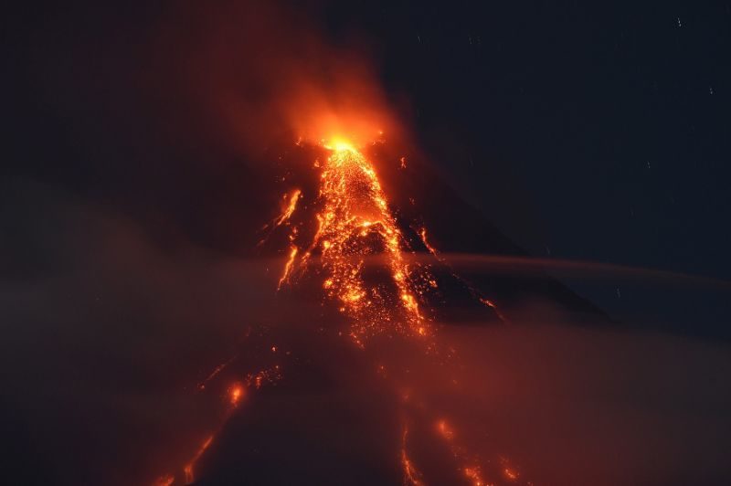 Click to enlarge Mayon volcano erupting