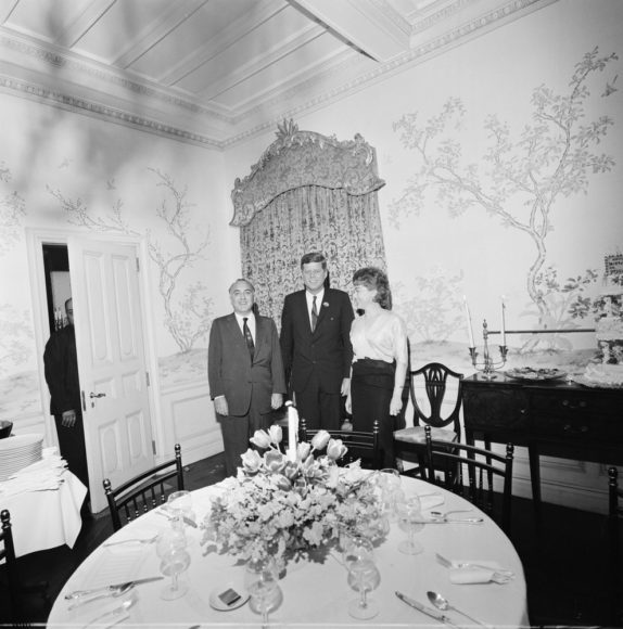 Arthur and Mathilde Krim with President Kennedy, May 1962, at the Krim residence in NY