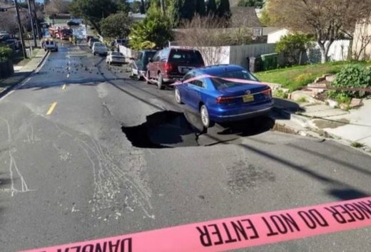 Hayward, CA sinkhole