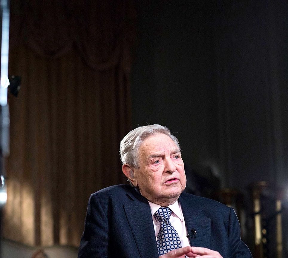 Soros se pokazuje kao elitistički licemjer dok se obraća nazočnima u Davosu