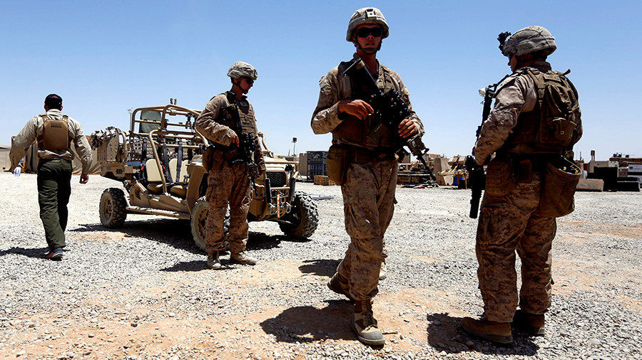 Click to enlarge US soldiers