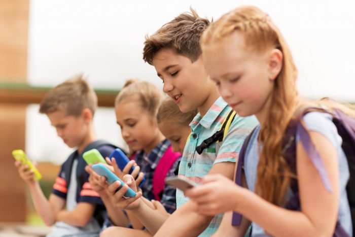 Click to enlarge kids cellphone use 6
