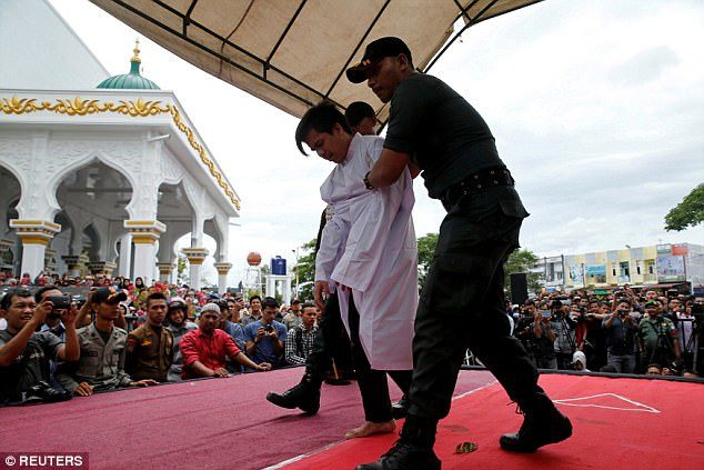 Click to enlarge aceh indonesia gay shariah