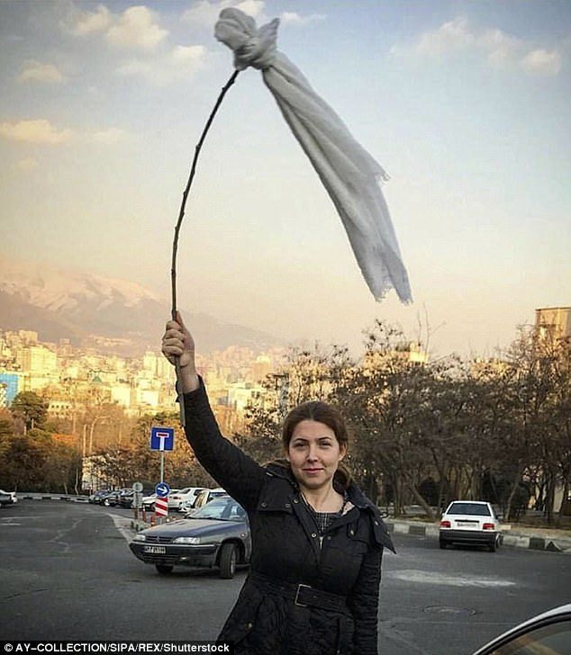 iran hijab woman 1